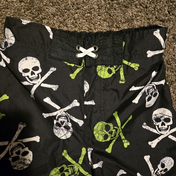 Mossimo Suply Co black skull boys swim trunks long szM - Picture 3 of 4